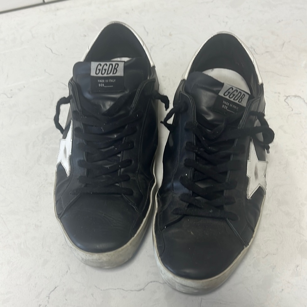 Golden Goose Sneakers